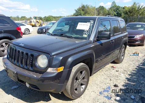 2014 Jeep Patriot High Altitude z USA, uszkodzony, nr VIN 1C4NJPFA3ED857442